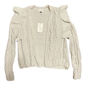 NWT Universal Thread Open Front Chunky
Knit Ruffle Cardigan Cream Size XS